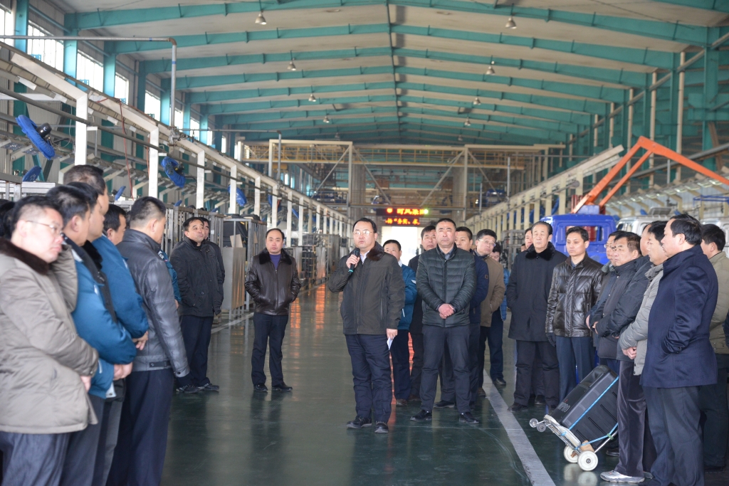 天博体育集团举办中层领导干部现场观摩活动